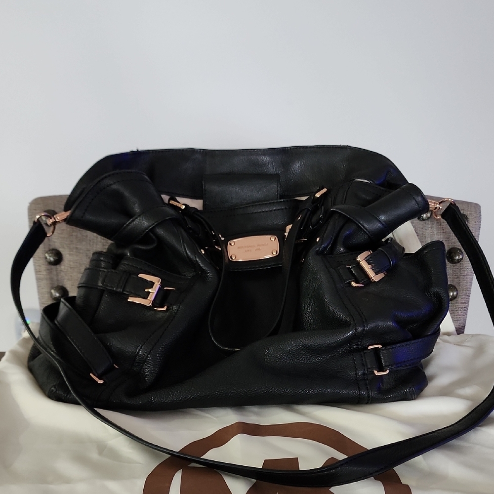Michael Kors Gansevoort Black Leather Rose Gold Hardware Bag